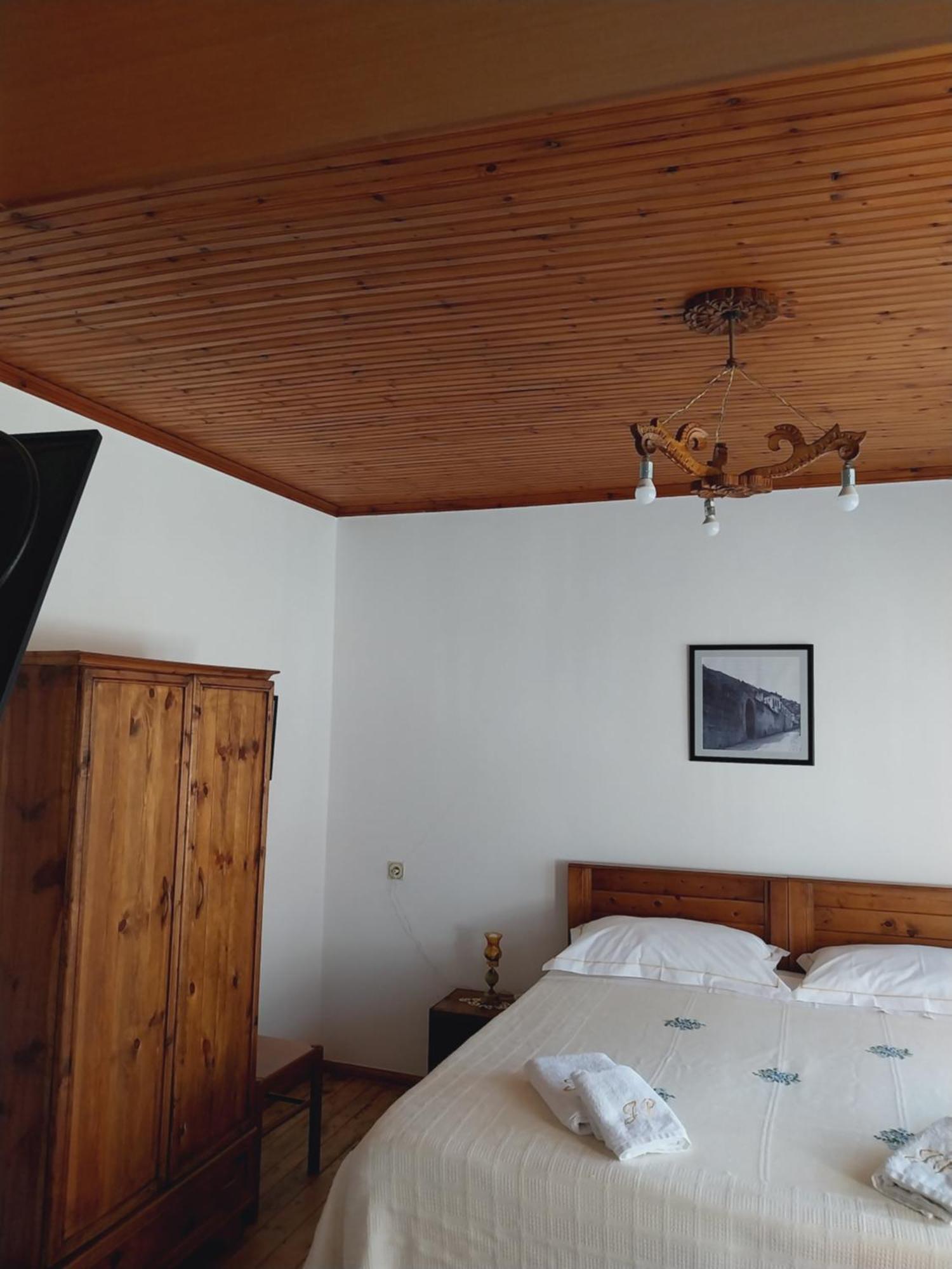 Guest House J.Prifti Berat Szoba fotó