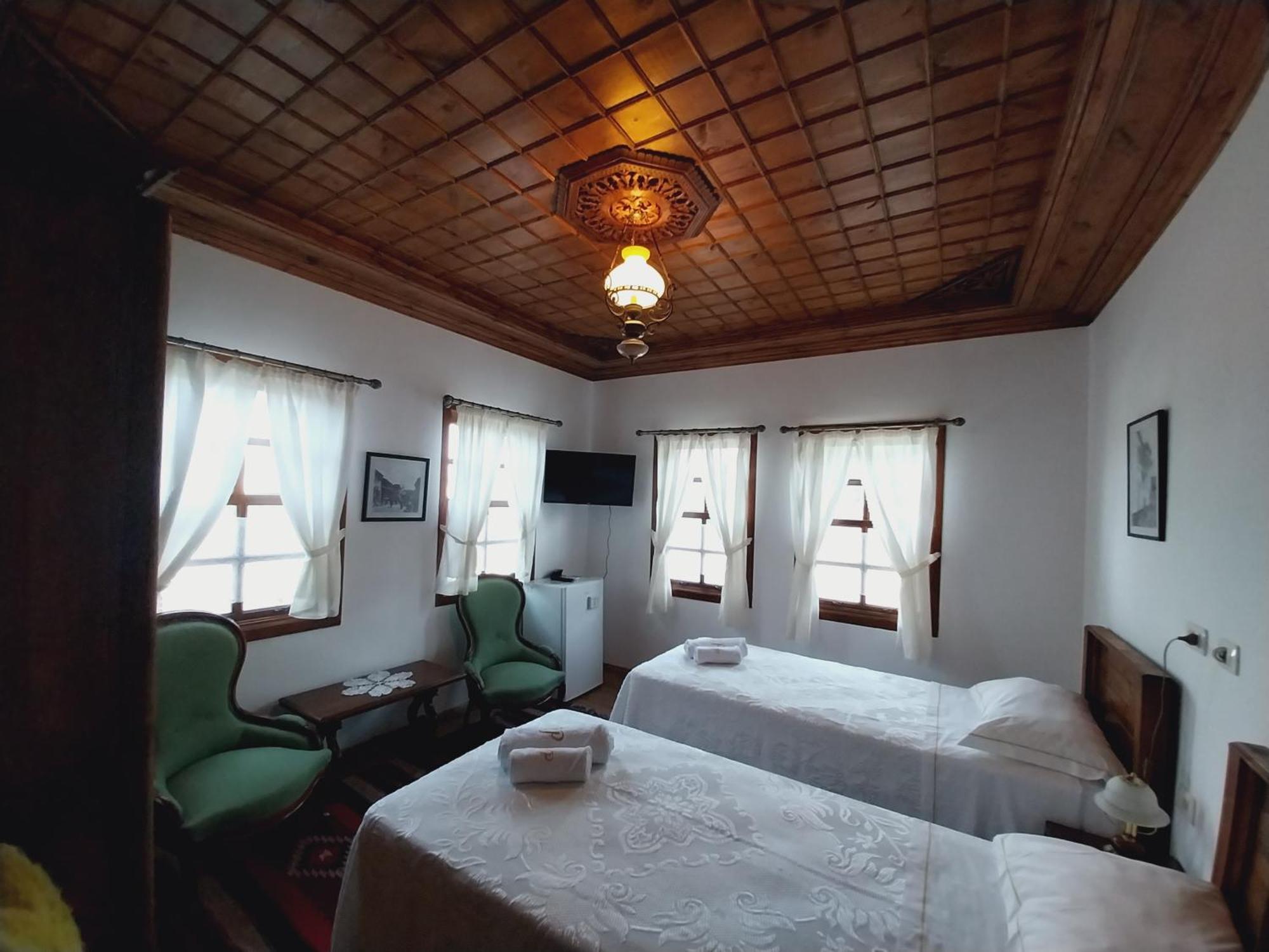Guest House J.Prifti Berat Szoba fotó