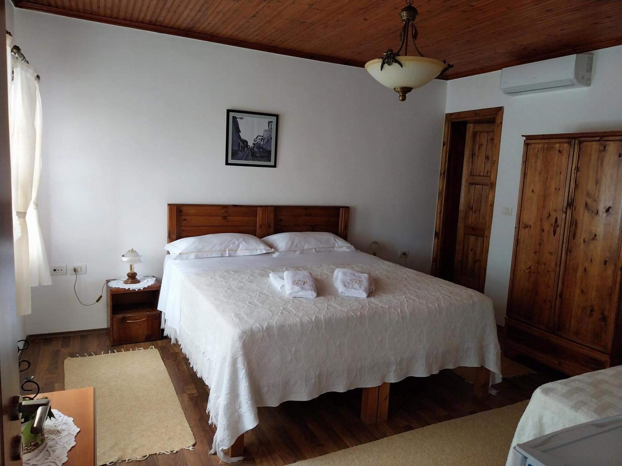 Guest House J.Prifti Berat Kültér fotó